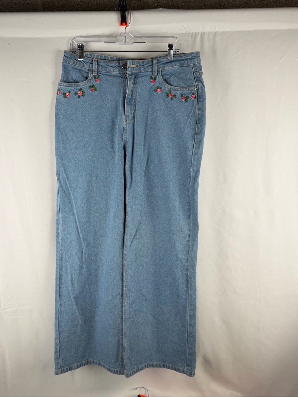 Light Blue Embroidered Rose Straight-Leg Jeans